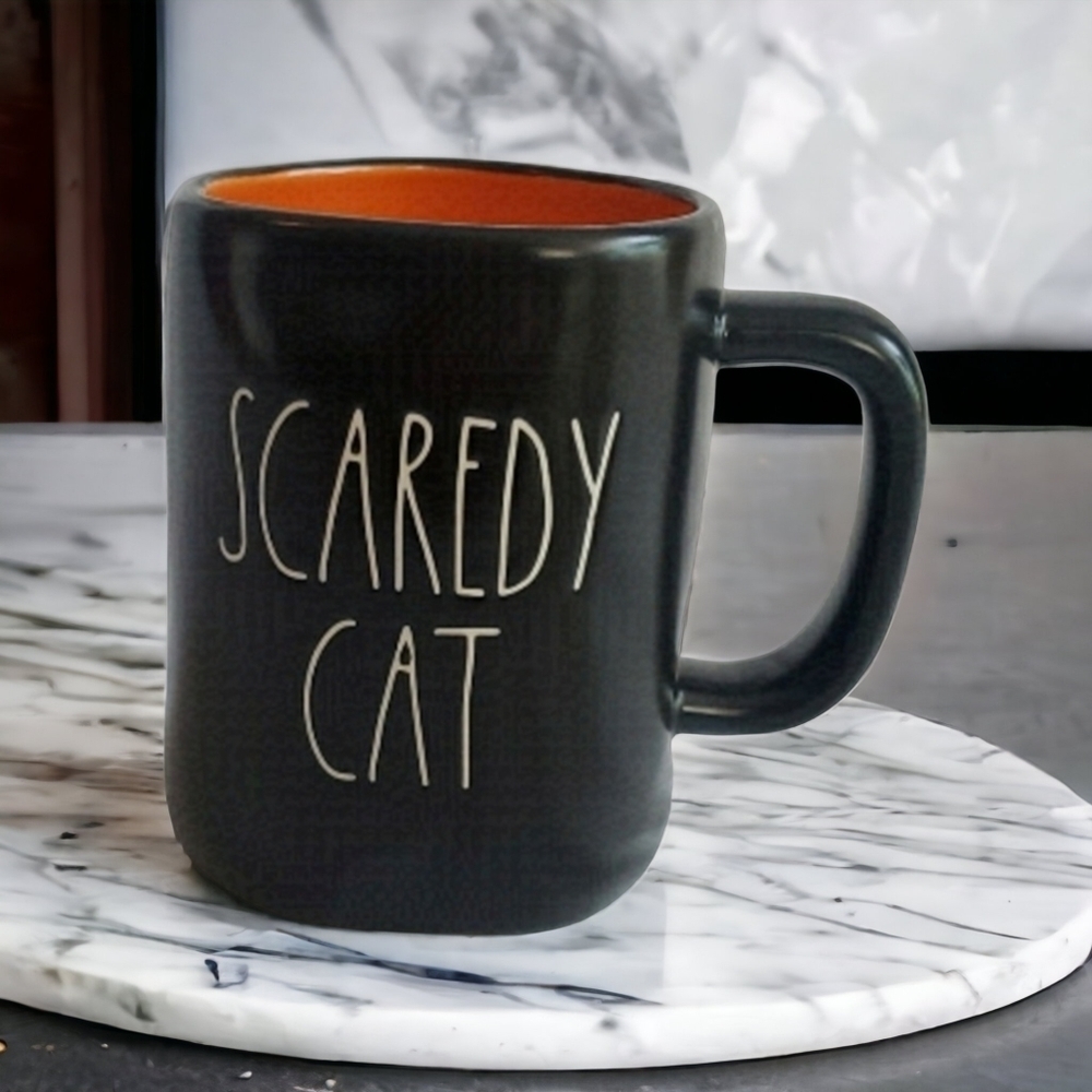 RAE Dunn - Scaredy Cat mug